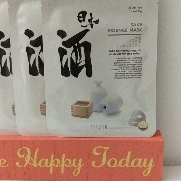 🍀 MITOMO 🍀 Sake Essence Face Mask Skin Moisturizing - Lot 6 NEW AUTH Japan 🍀 - Picture 2 of 4